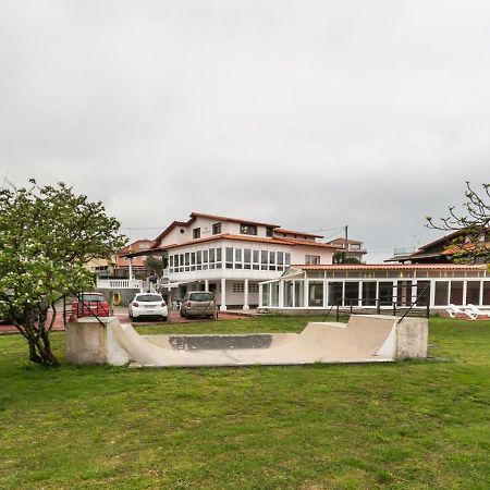 Chalet Areo Do Rio - Playa De Razo エクステリア 写真
