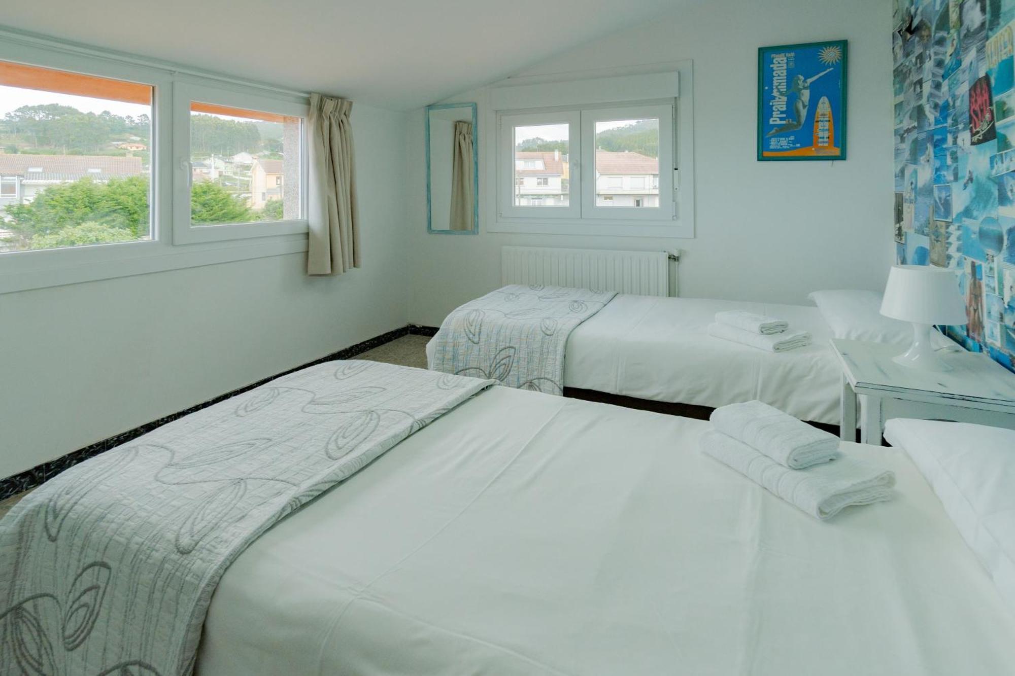 Chalet Areo Do Rio - Playa De Razo エクステリア 写真