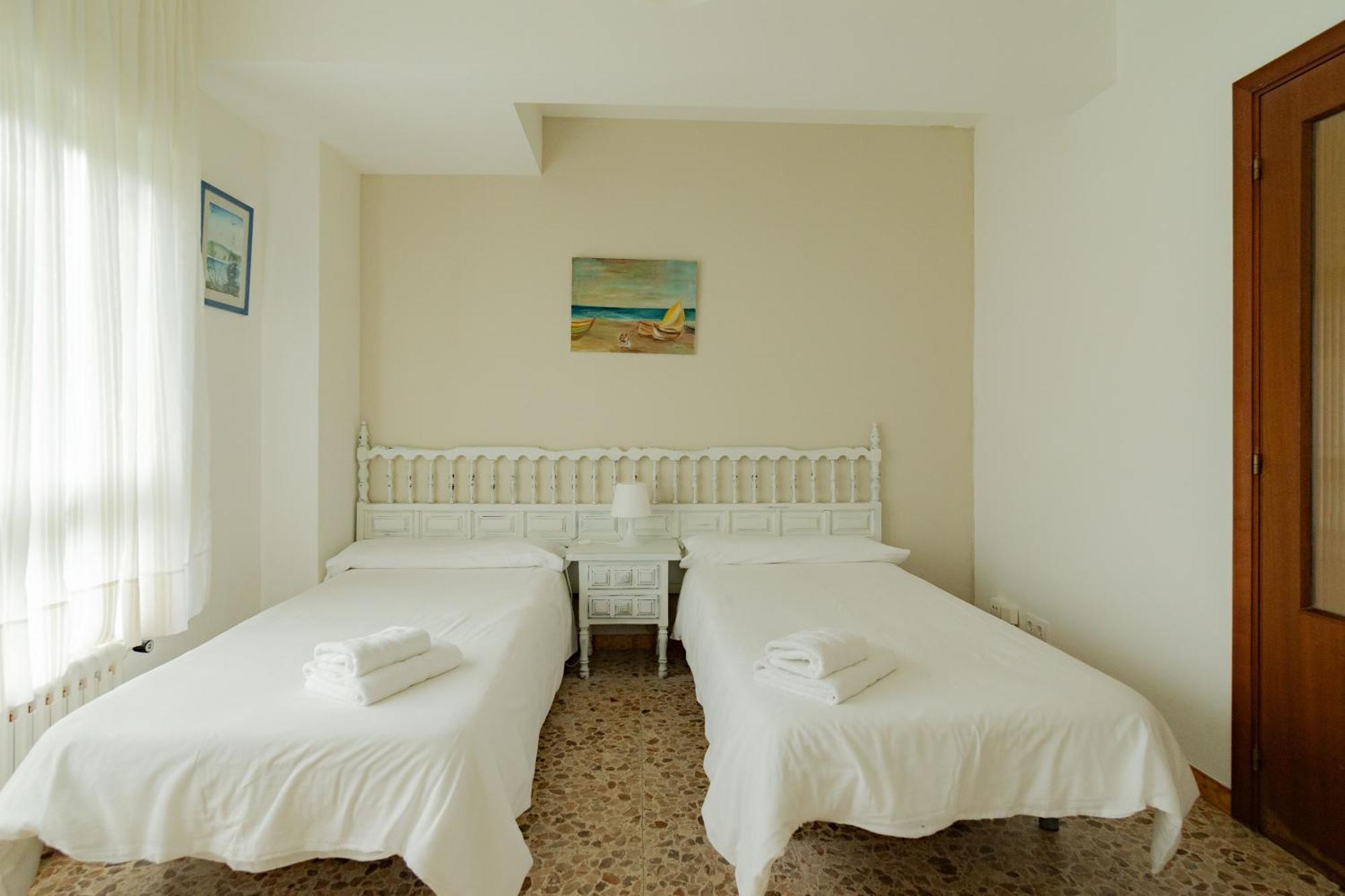 Chalet Areo Do Rio - Playa De Razo エクステリア 写真