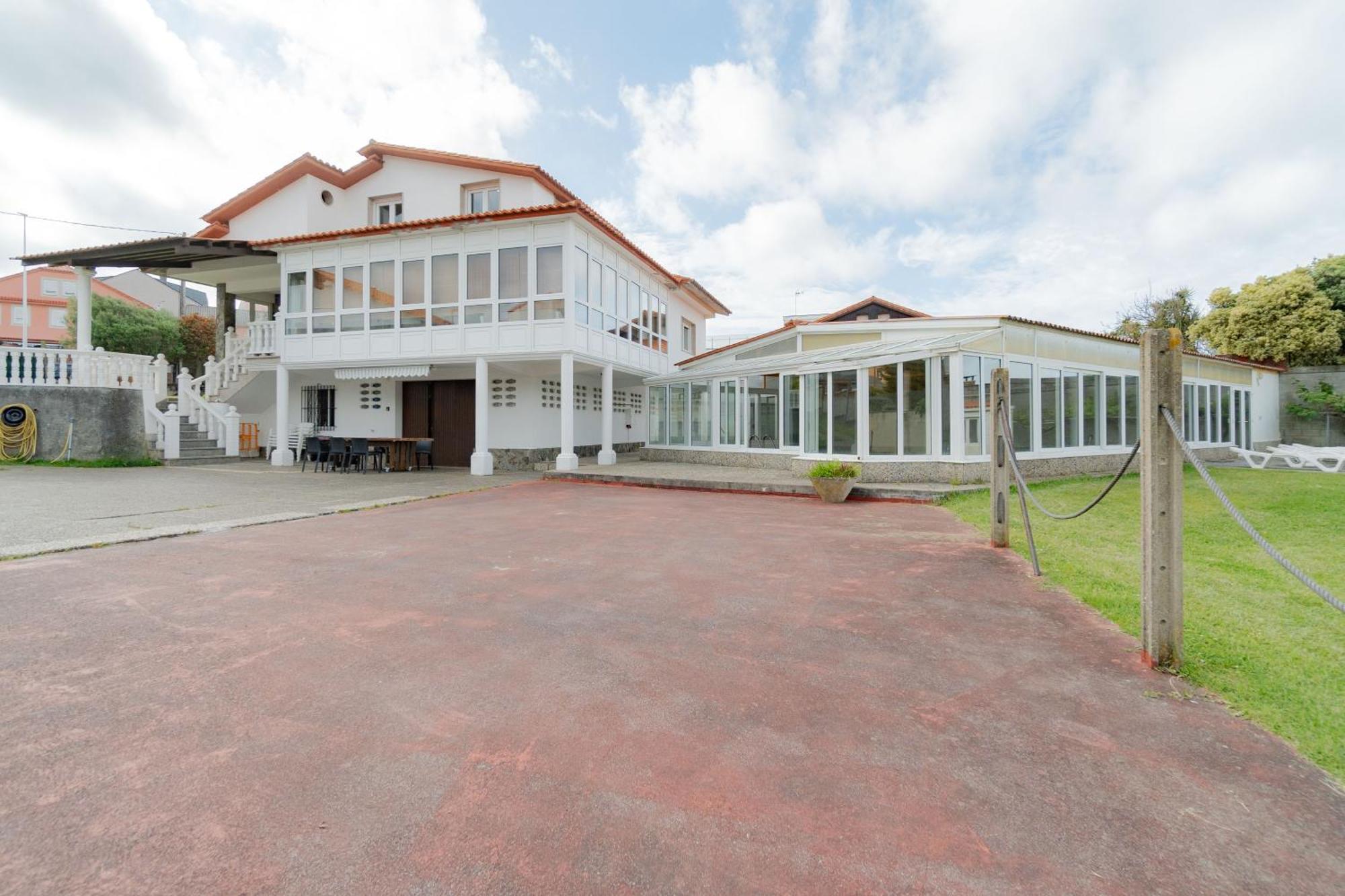 Chalet Areo Do Rio - Playa De Razo エクステリア 写真